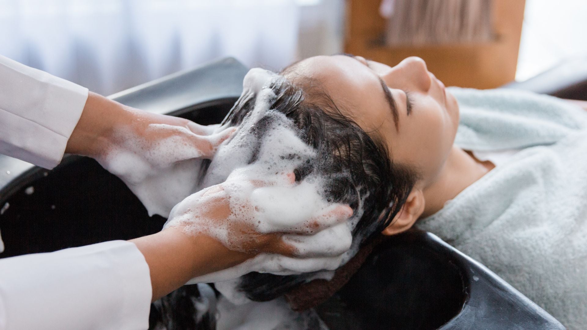 Clarifying Surfactants and Chelating Agents: How They Cleanse Scalp Buildup Differently