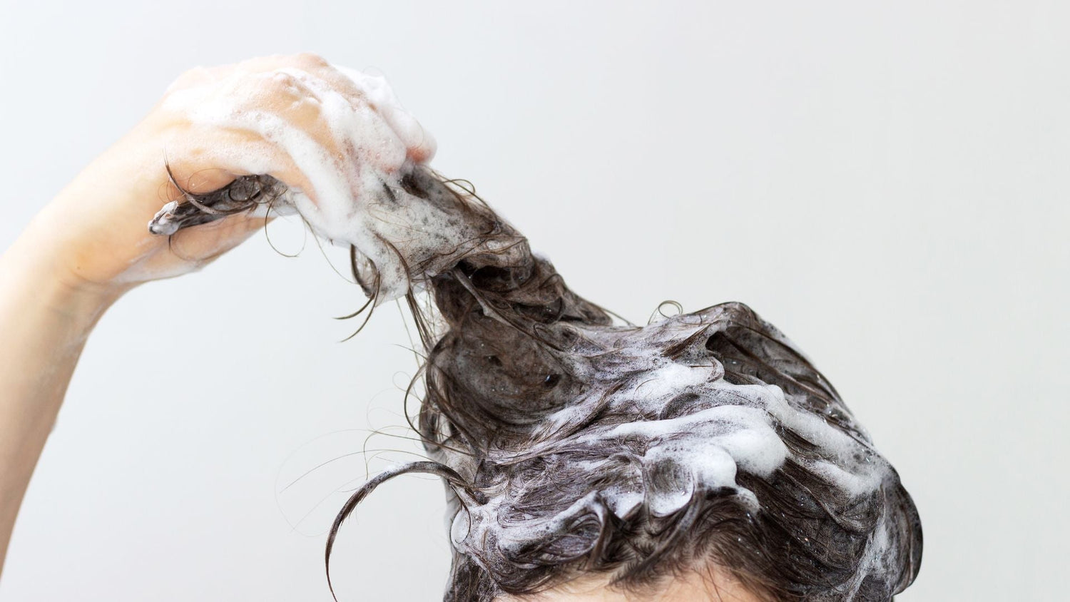 Surfactants Explained: A Gentle Guide for Sensitive Scalps