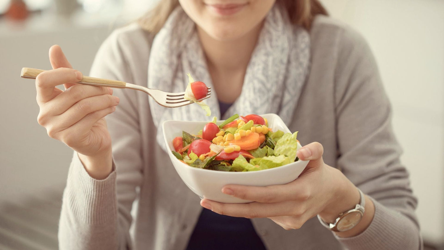 How Stress, Sleep, and Nutrition Shape Scalp Health and Stability