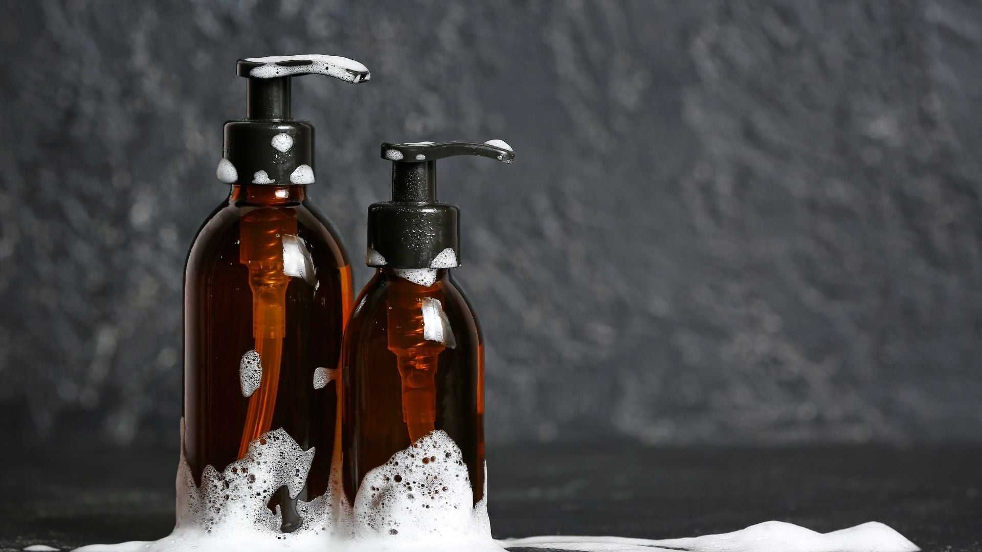 How pH-Balanced Shampoos Protect the Scalp’s Acid Mantle and Hair