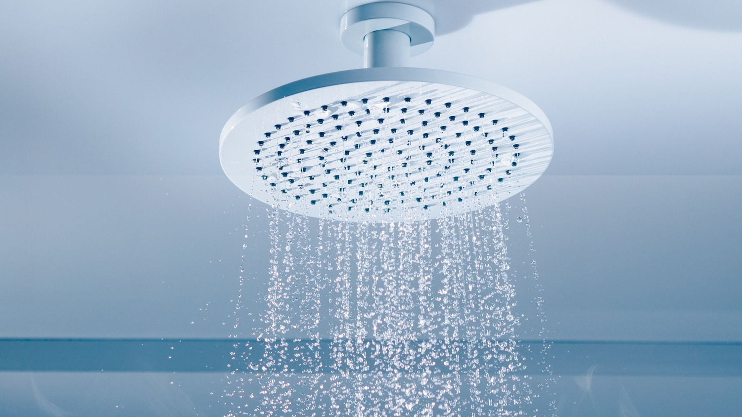 Hard Water Scalp Protection Plan: Filters, Chelators, and Restorative Rinses
