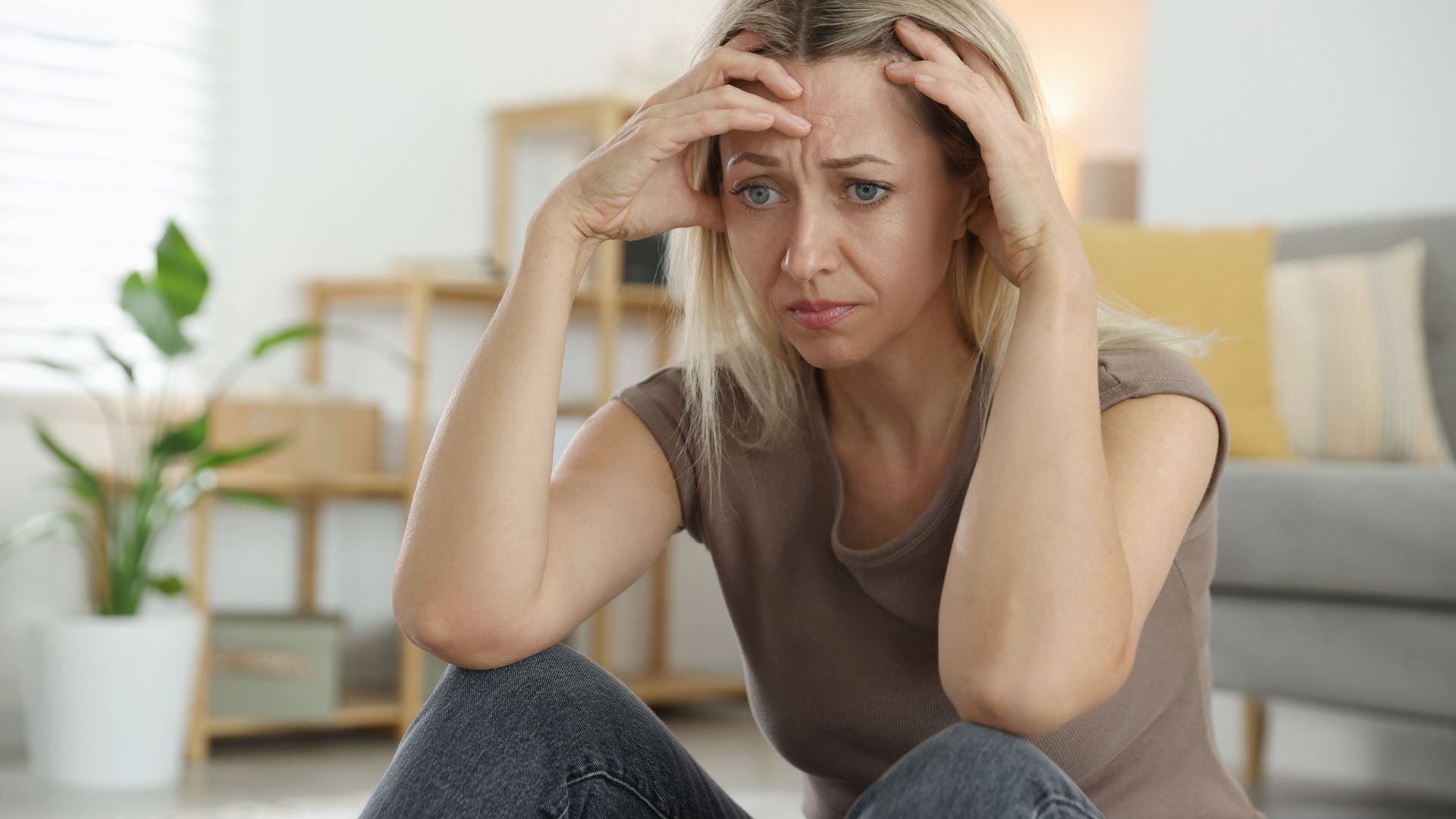 Stress Hormones and Cortisol’s Role in Scalp Inflammation and Itch