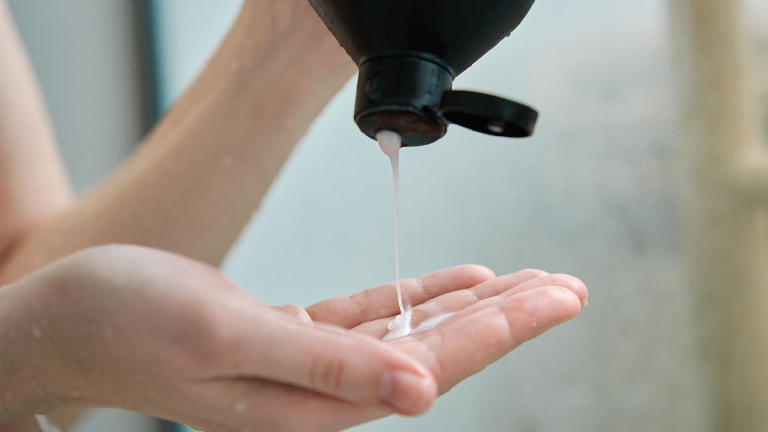 Layering Medicated Shampoos to Protect and Rebalance Sensitive Scalps