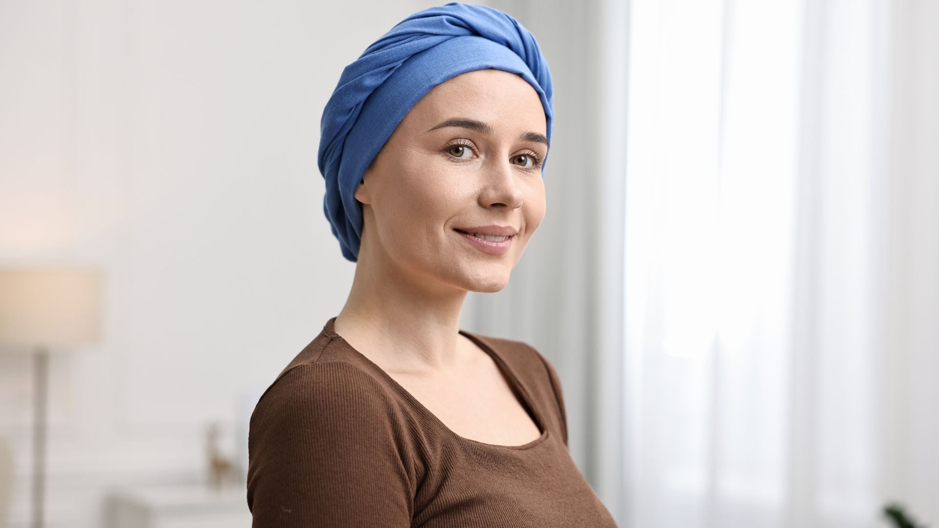 Sensitive Scalp Care During Chemotherapy: How Gentle Wash Days Protect and Restore Comfort